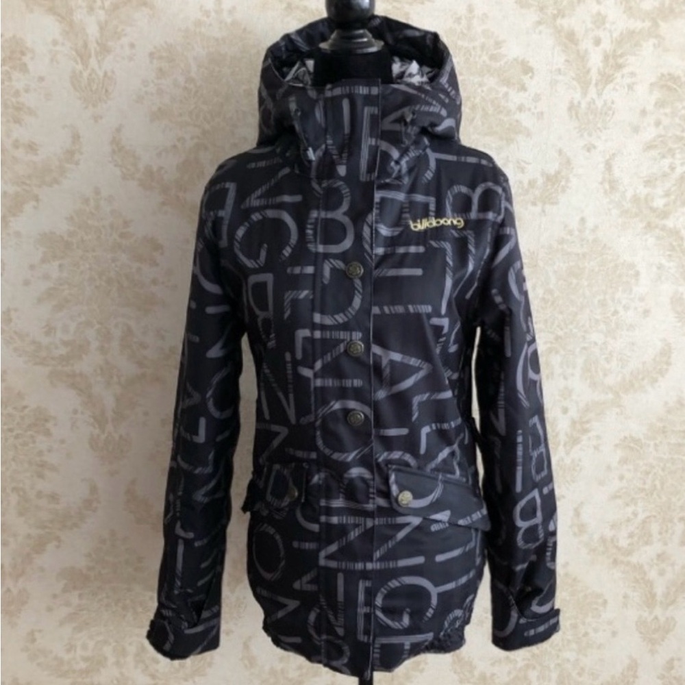 Billabong Women's Black and Gray Logo Patterned Ski Jacket